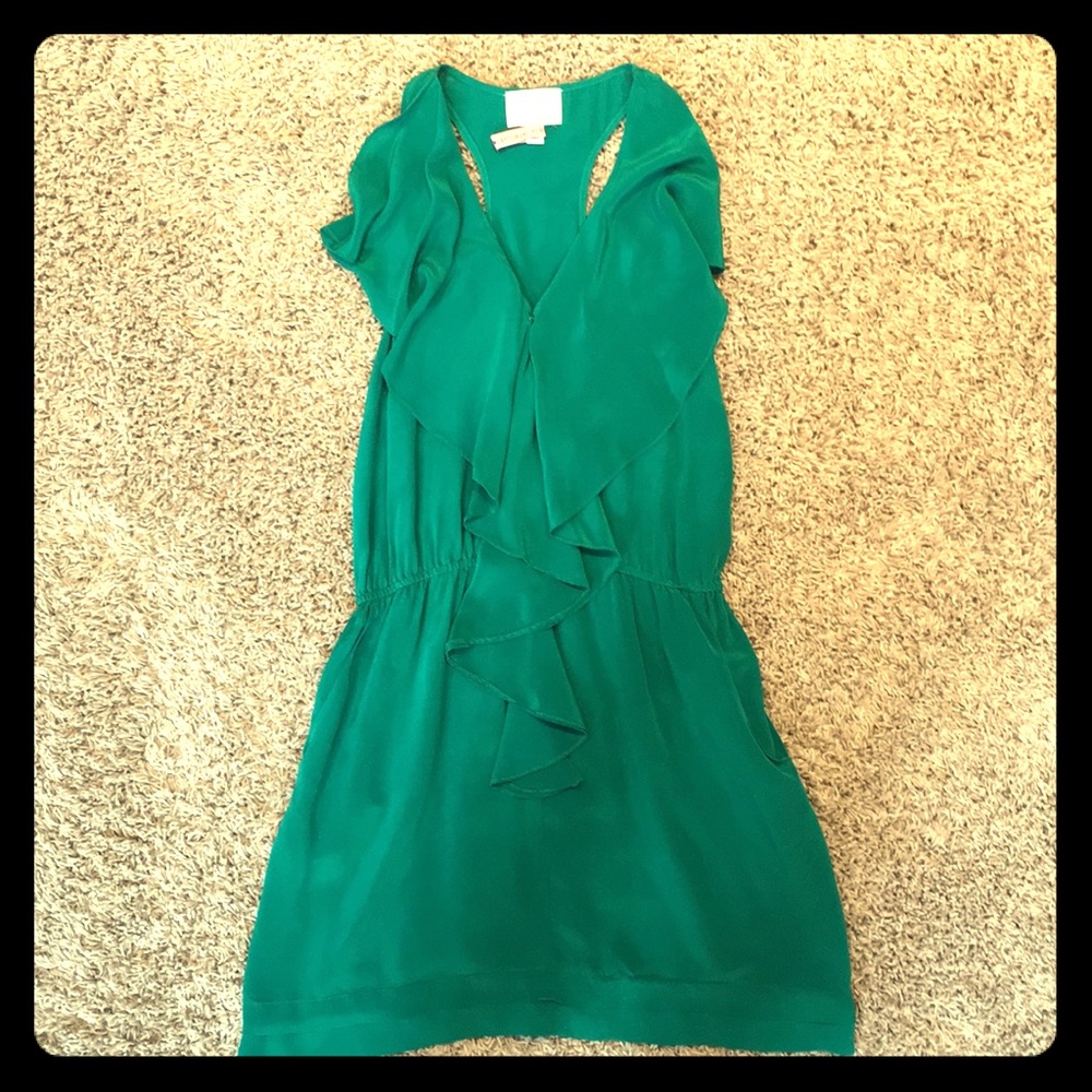 Greylin size small 💯 % silk dress in royal green.